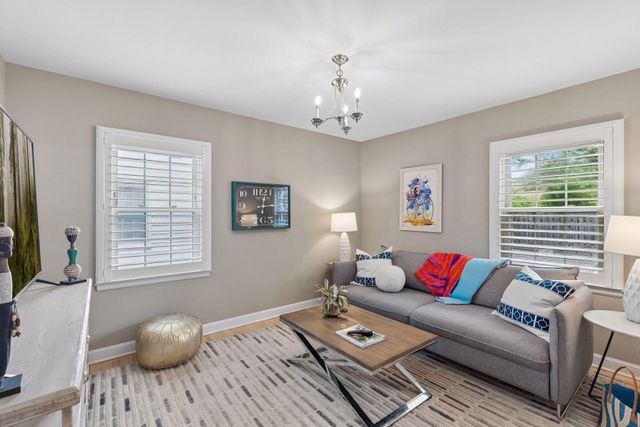 2215 Bayard Avenue, Saint Paul, MN 55116