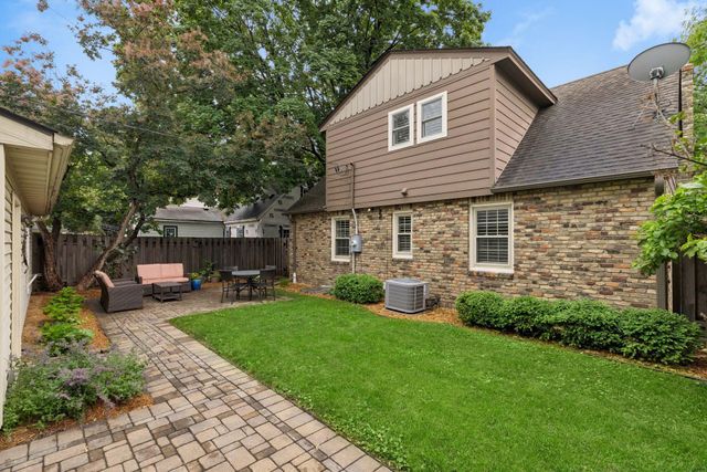 2215 Bayard Avenue, Saint Paul, MN 55116