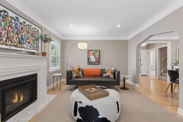 2215 Bayard Avenue, Saint Paul, MN 55116