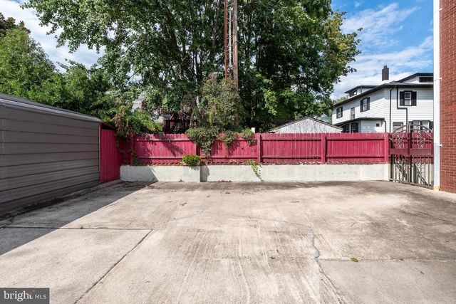 306 S EAST AVE, Vineland, NJ 08360