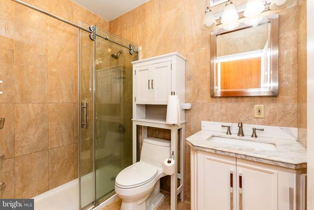 306 S EAST AVE, Vineland, NJ 08360