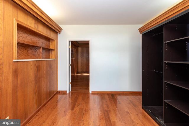 306 S EAST AVE, Vineland, NJ 08360