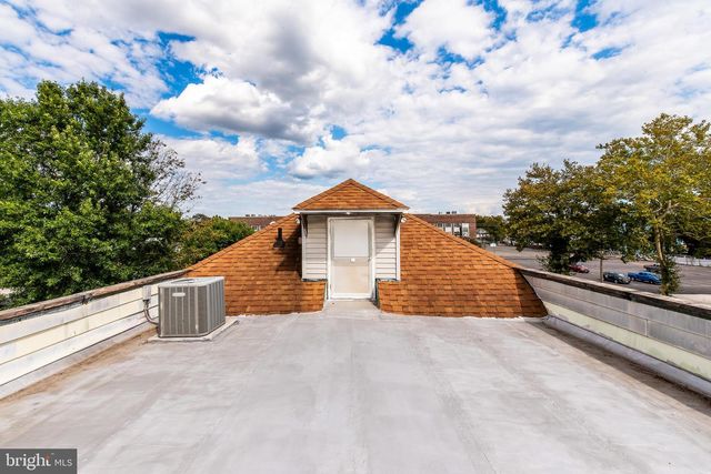 306 S EAST AVE, Vineland, NJ 08360