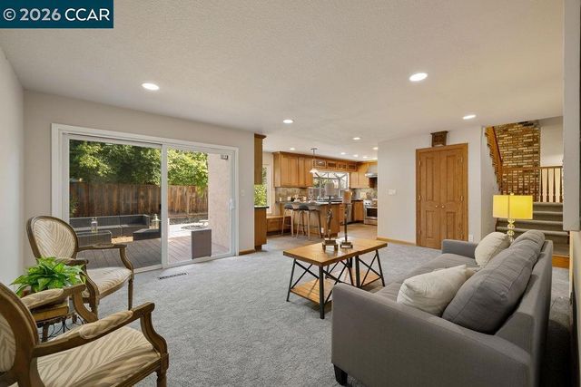 210 Duxbury Ct, San Ramon, CA 94583