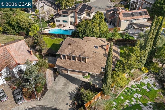 210 Duxbury Ct, San Ramon, CA 94583