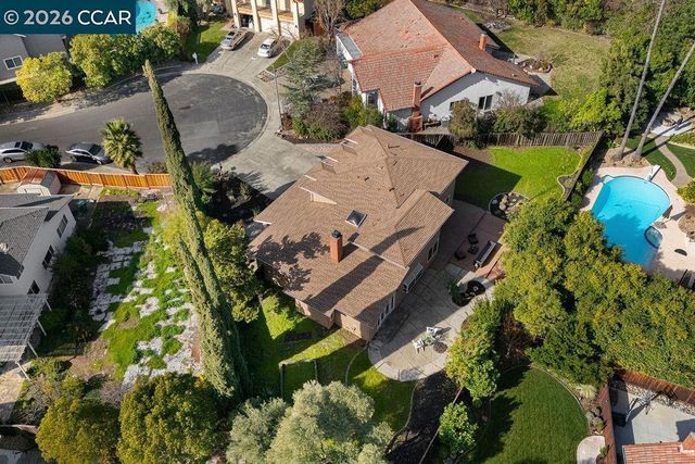 210 Duxbury Ct, San Ramon, CA 94583