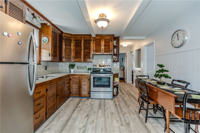 24 Columbus Boulevard, Cranston, RI 02910