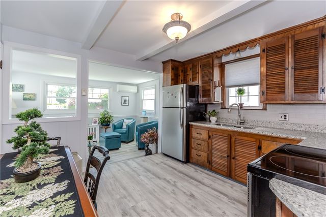 24 Columbus Boulevard, Cranston, RI 02910
