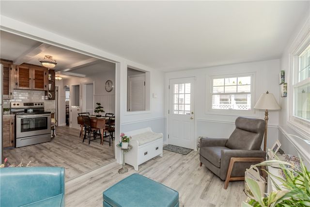 24 Columbus Boulevard, Cranston, RI 02910