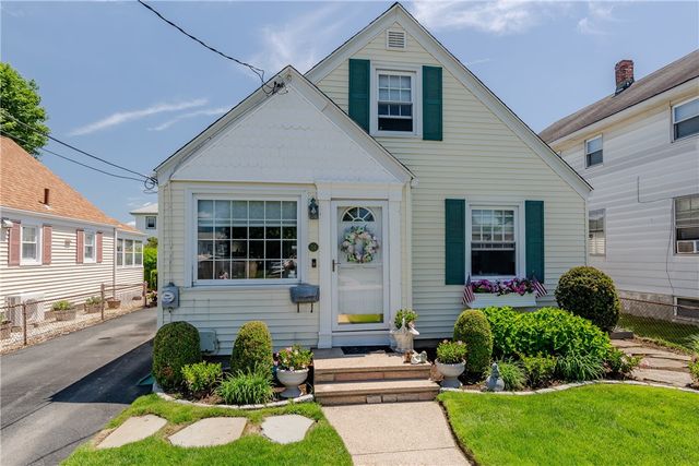 24 Columbus Boulevard, Cranston, RI 02910