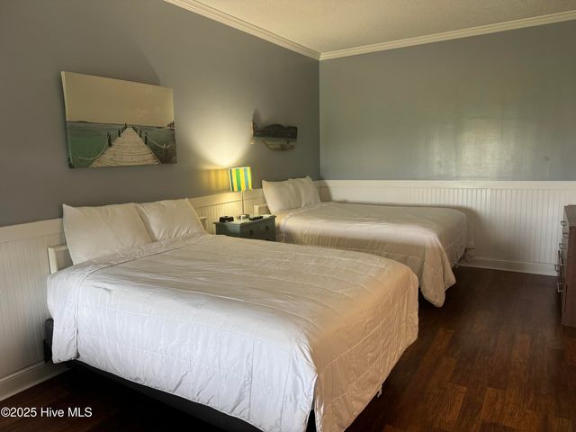 602 W Fort Macon Road 242, Atlantic Beach, NC 28512