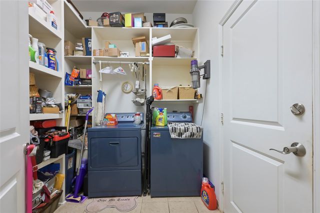 6059 Yale Street, Houston, TX 77076
