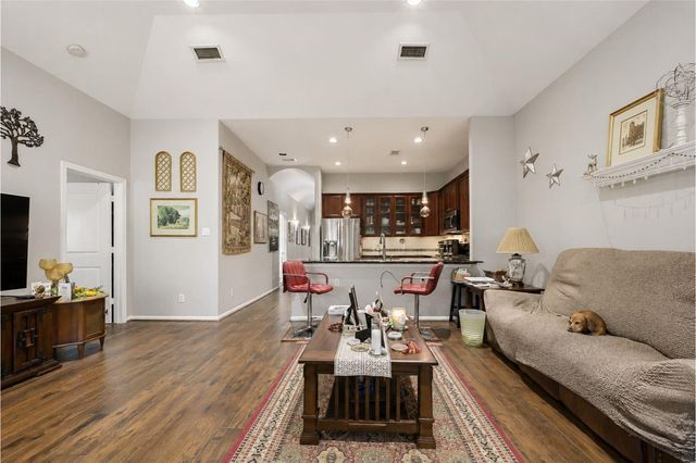 6059 Yale Street, Houston, TX 77076