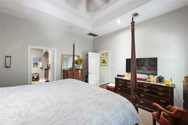 6059 Yale Street, Houston, TX 77076