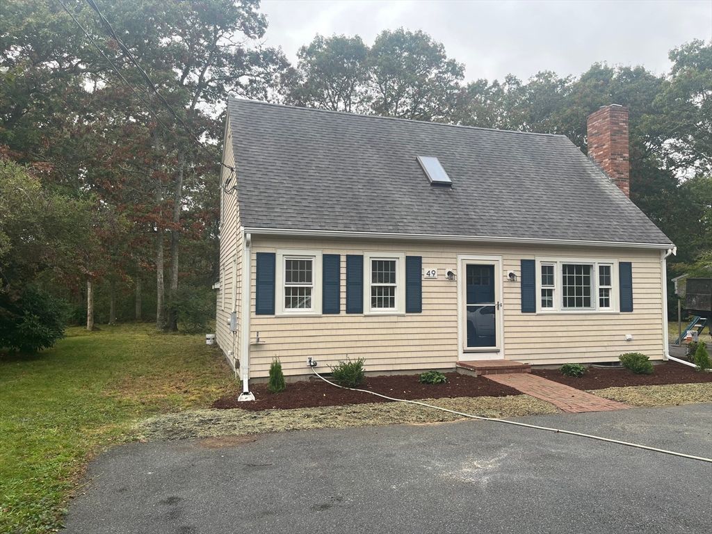 49 Burnham, Barnstable, MA 02648