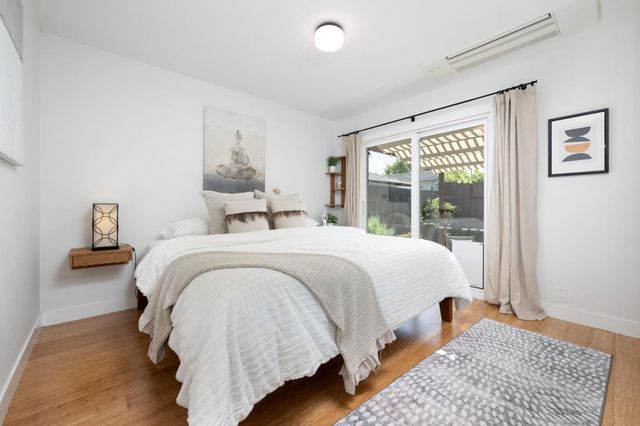 536 Stanford Avenue, Redwood City, CA 94063