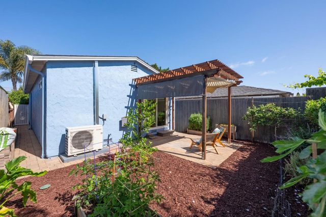 536 Stanford Avenue, Redwood City, CA 94063