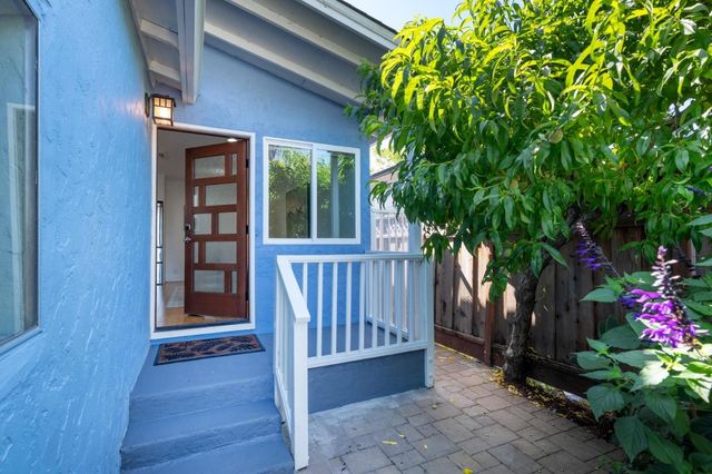 536 Stanford Avenue, Redwood City, CA 94063
