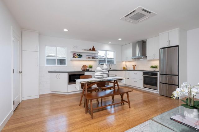 536 Stanford Avenue, Redwood City, CA 94063