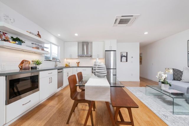 536 Stanford Avenue, Redwood City, CA 94063