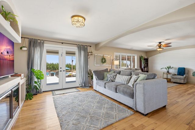4901 Saylor Rd, Denair, CA 95316