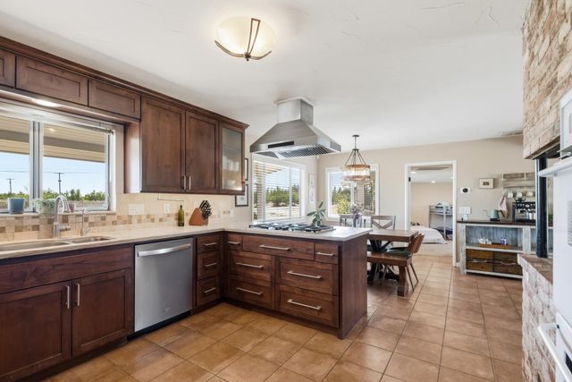 4901 Saylor Rd, Denair, CA 95316