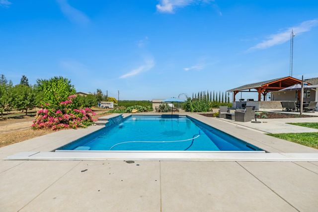 4901 Saylor Rd, Denair, CA 95316