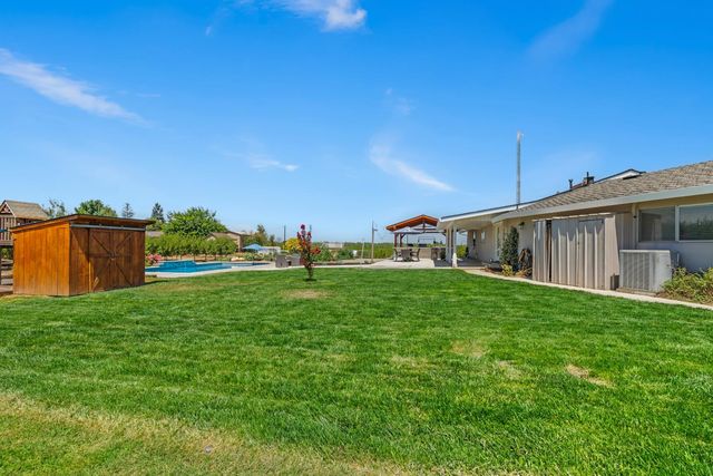 4901 Saylor Rd, Denair, CA 95316