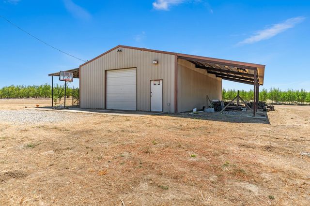 4901 Saylor Rd, Denair, CA 95316