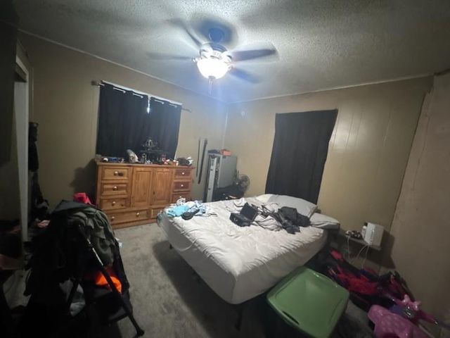 1616 S Vermont Avenue, Sedalia, MO 65301