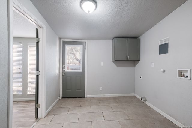 1042 Greer, San Antonio, TX 78210