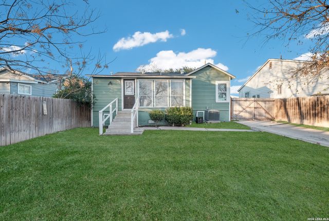 1042 Greer, San Antonio, TX 78210