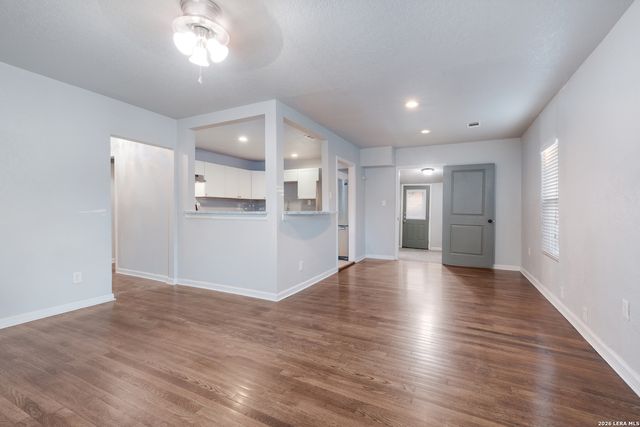 1042 Greer, San Antonio, TX 78210