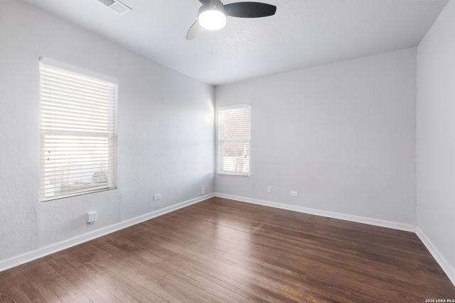 1042 Greer, San Antonio, TX 78210