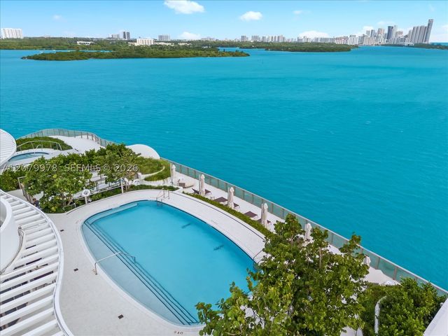 1135 103 St 403, Bay Harbor Islands, FL 33154