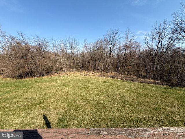 2014 JASON DR, Huntingdon Valley, PA 19006