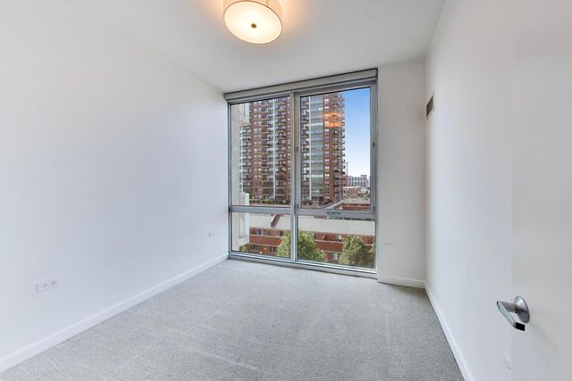 1629 S Prairie Avenue 805, Chicago, IL 60616