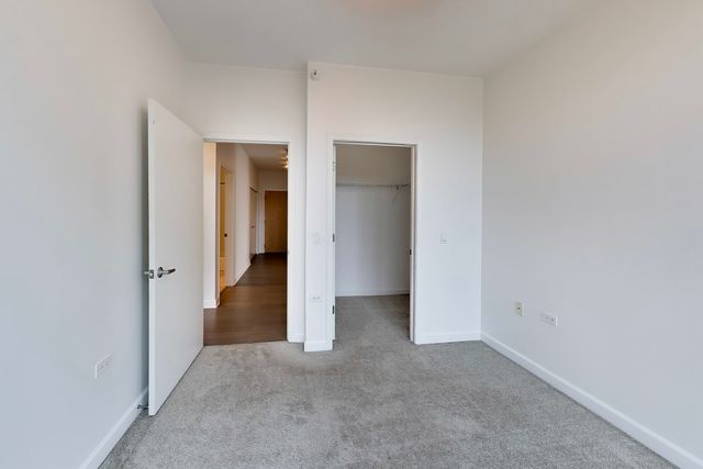 1629 S Prairie Avenue 805, Chicago, IL 60616