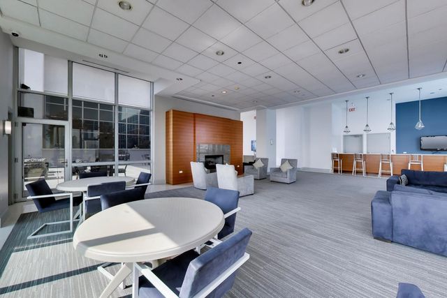 1629 S Prairie Avenue 805, Chicago, IL 60616