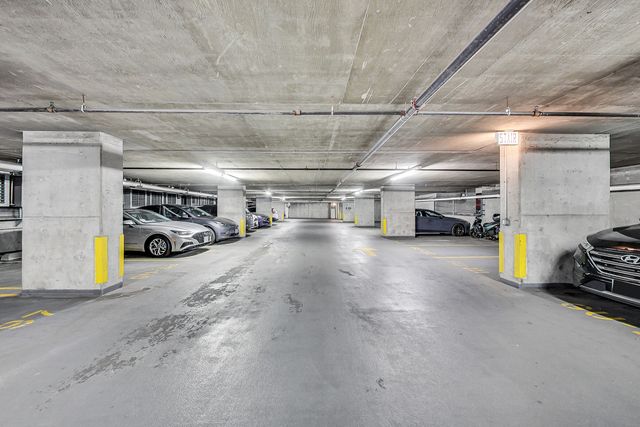 1629 S Prairie Avenue 805, Chicago, IL 60616