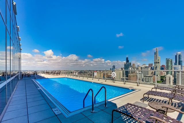 1629 S Prairie Avenue 805, Chicago, IL 60616