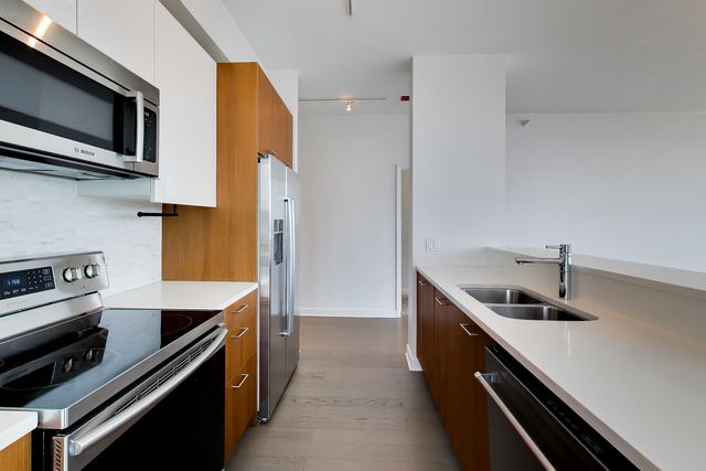1629 S Prairie Avenue 805, Chicago, IL 60616