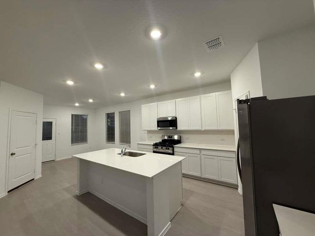 17702 Sage Thrasher DR, Pflugerville, TX 78660