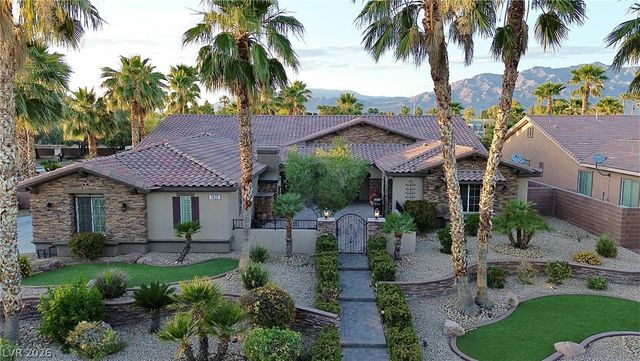 7032 Via Campanile Avenue, Las Vegas, NV 89131