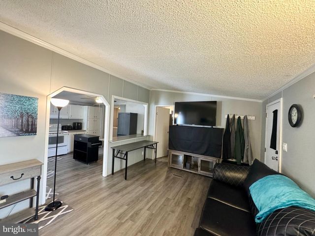 9333 COLONIAL MILL DR., Delmar, MD 21875