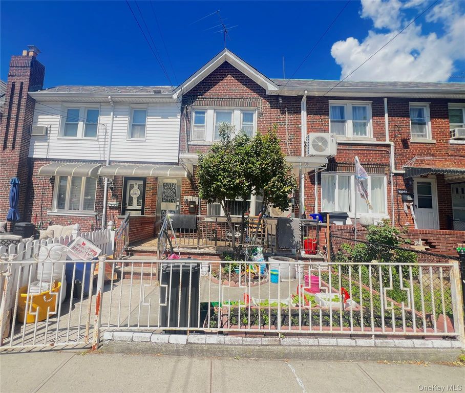 53-38 66th Street, Maspeth, NY 11378