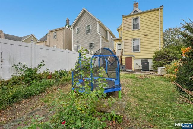 670 Devon Street, Kearny, NJ 07032