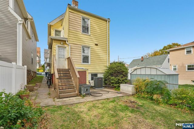 670 Devon Street, Kearny, NJ 07032