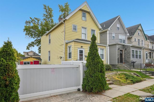 670 Devon Street, Kearny, NJ 07032