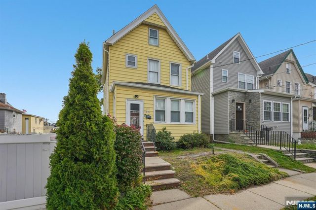 670 Devon Street, Kearny, NJ 07032